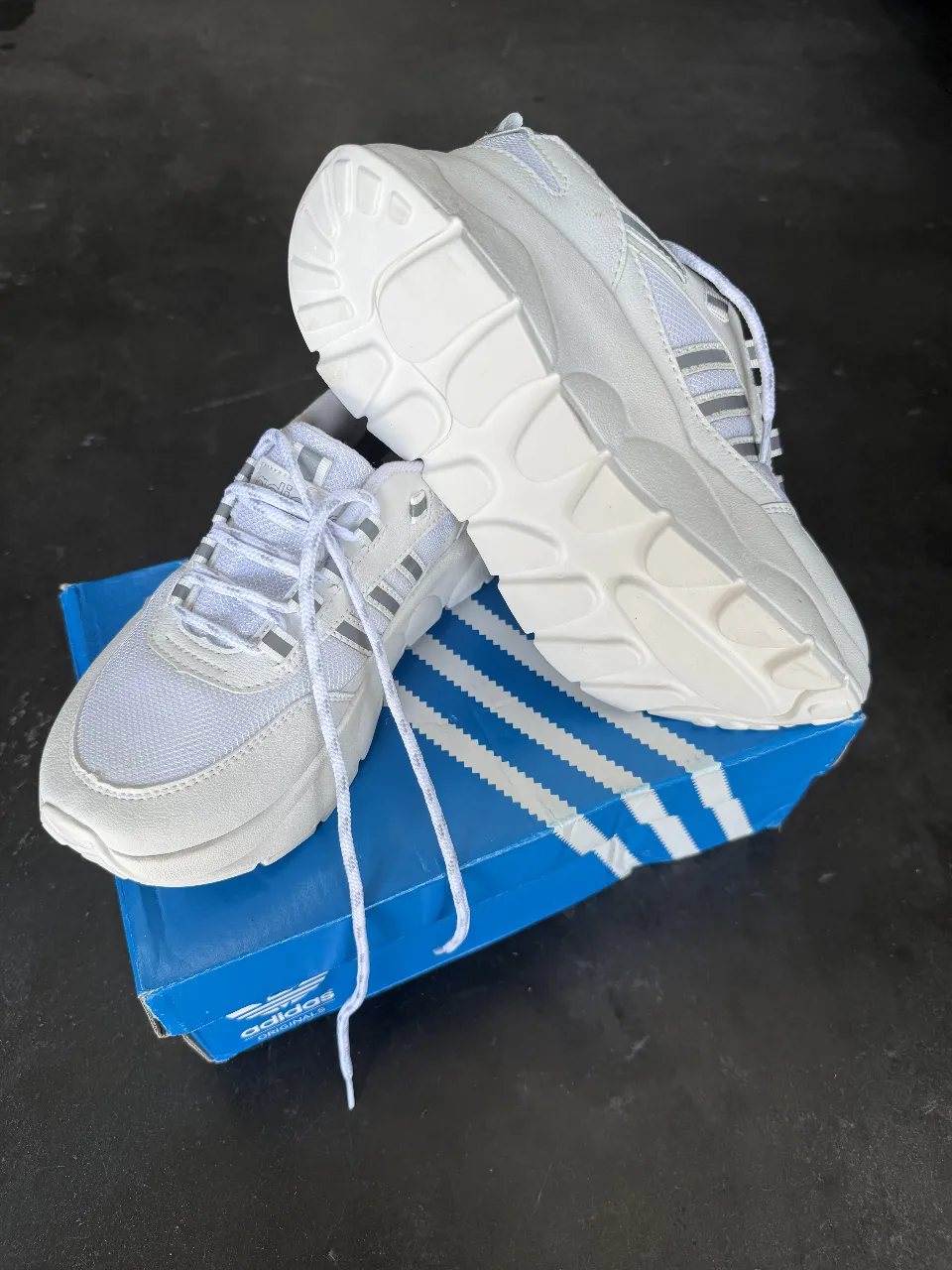 Zapatillas adidas - Vista 2