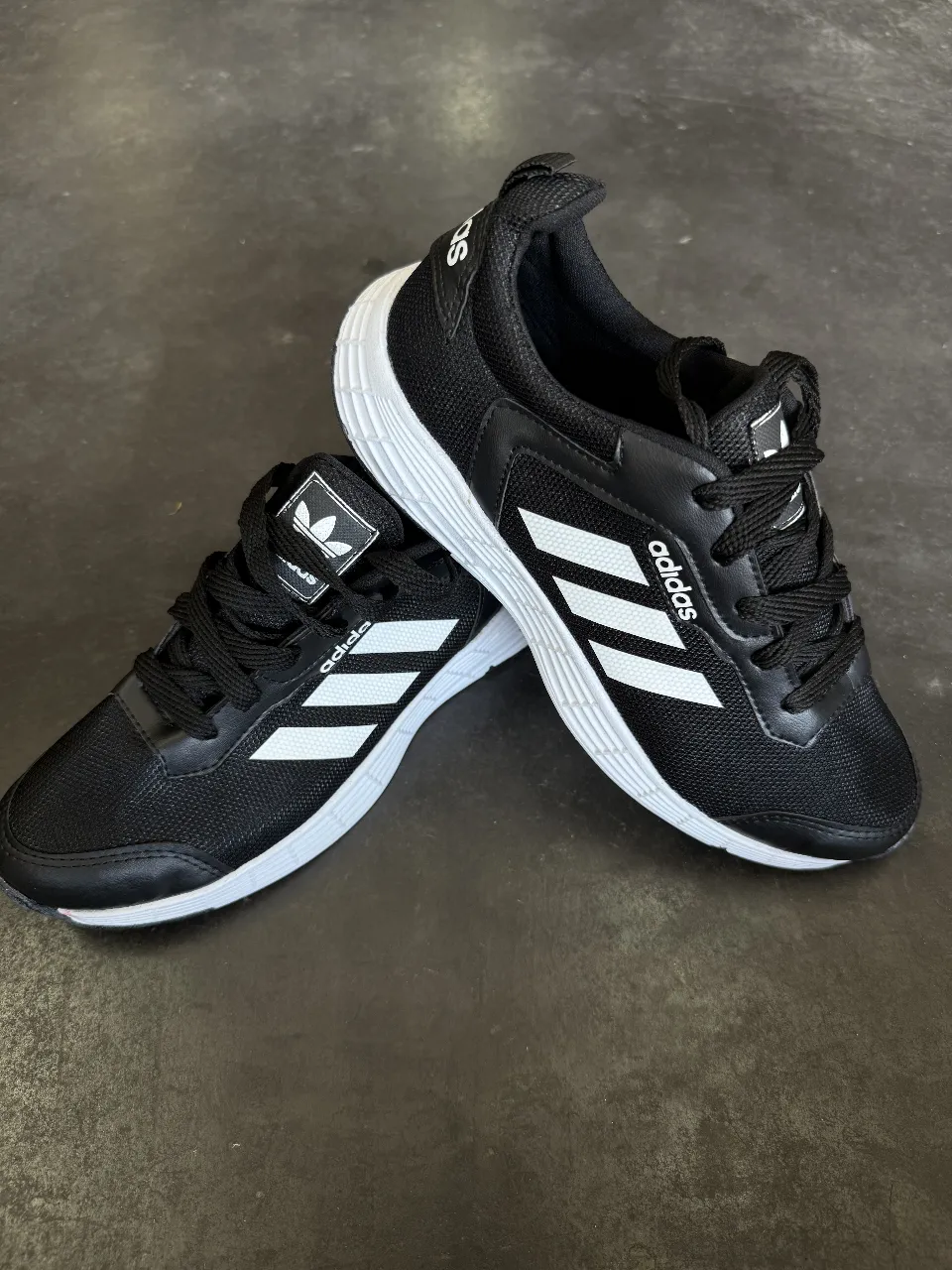 Zapatillas adidas - Vista 4