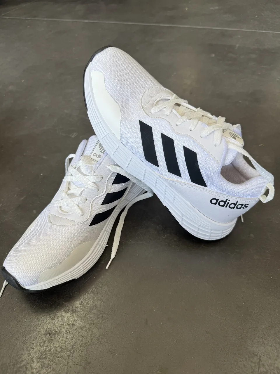 Zapatillas adidas - Vista 2