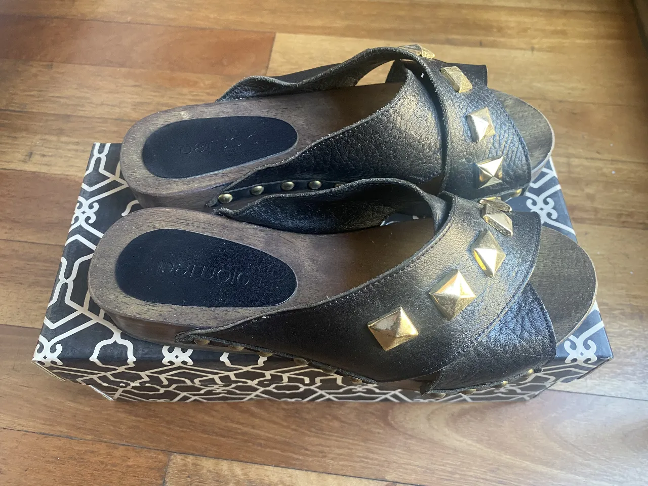 Zuecos Paruolo - Vista 3