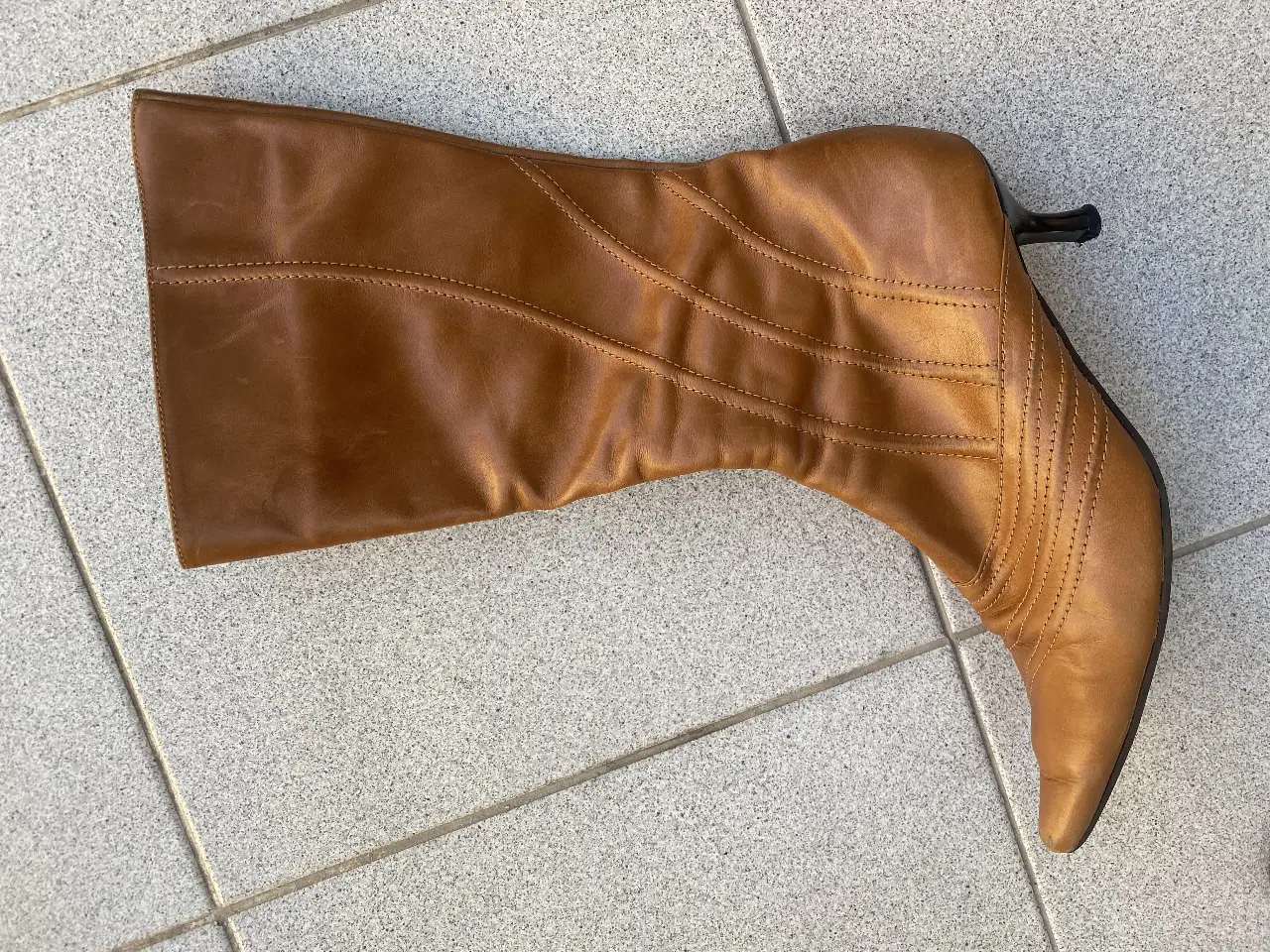 Botas Otra - Vista 2