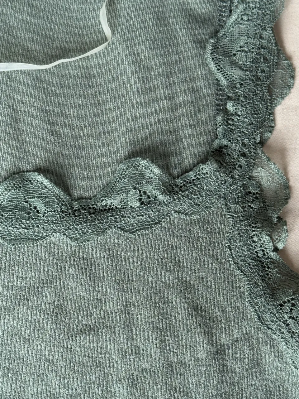 Musculosa Cotton On - Vista 3