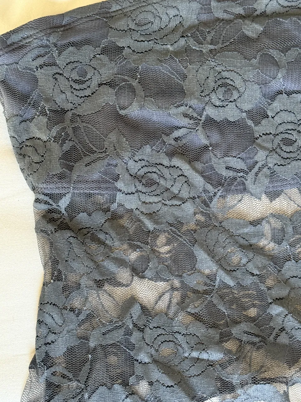 Top Urban Outfitters - Vista 3