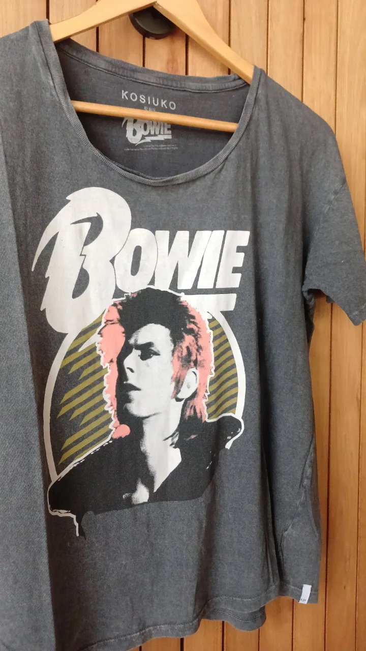 Remera Kosiuko - Vista 4