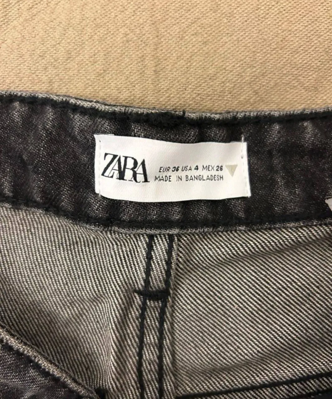 Short Zara - Vista 3