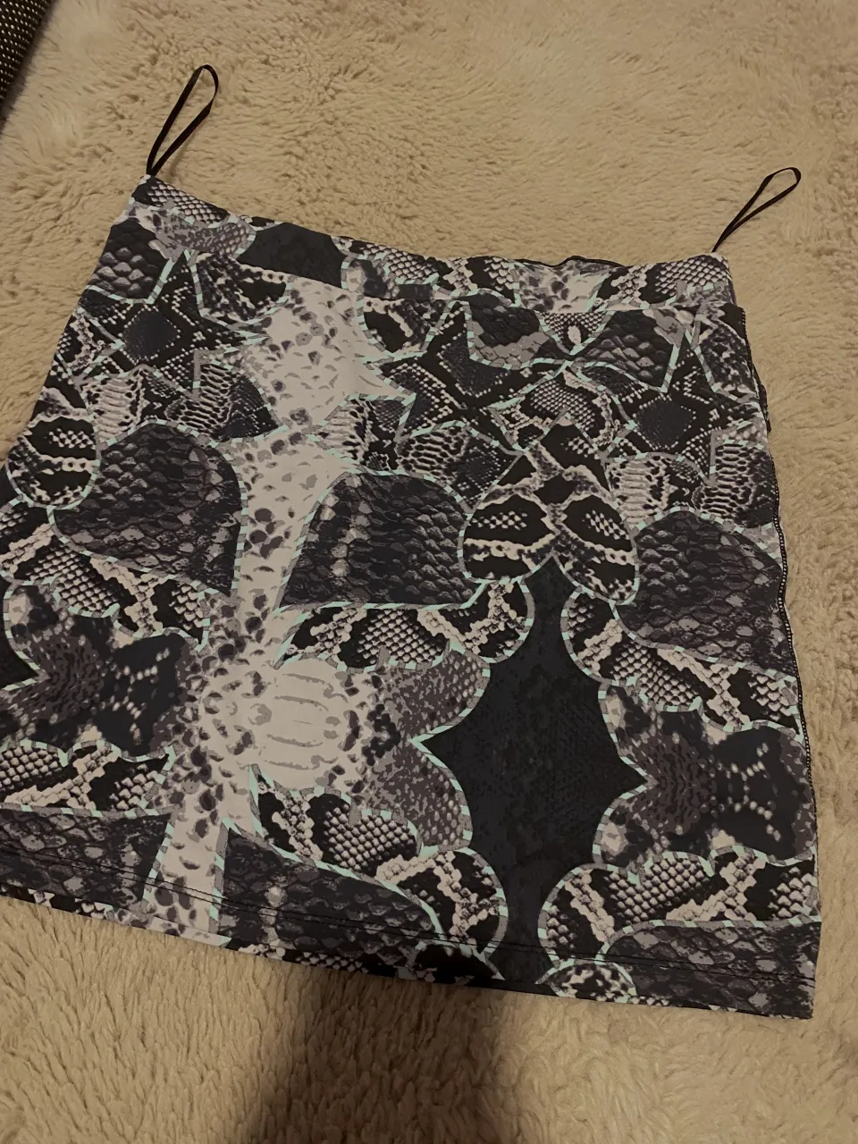 Pollera Jazmín Chebar - Vista 3