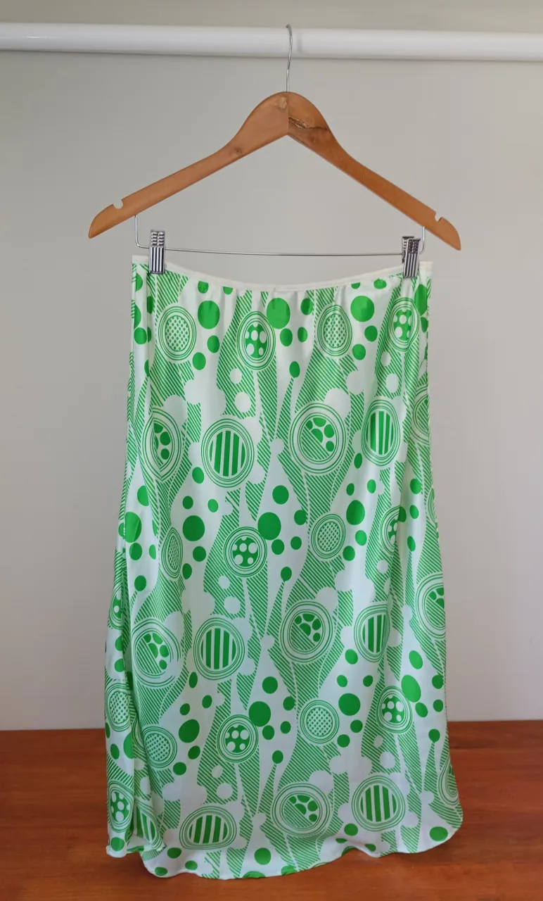 Pollera Arye - Vista 3