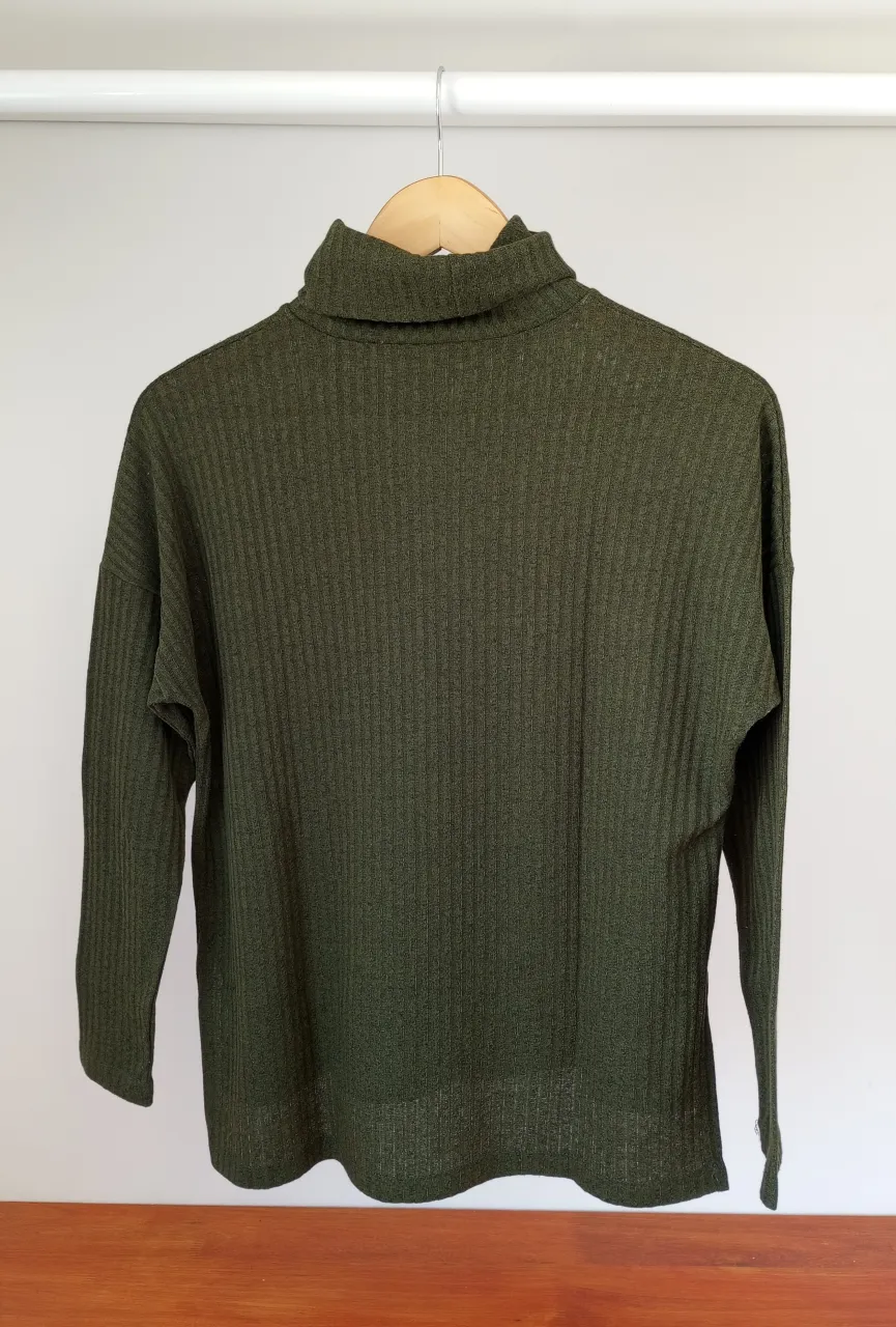 Polera Calasiris - Vista 3