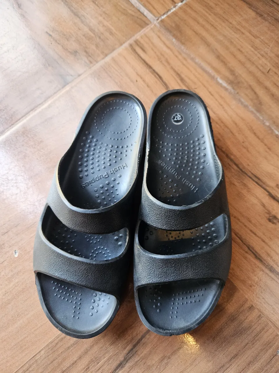 Ojotas Hush Puppies - Vista 2