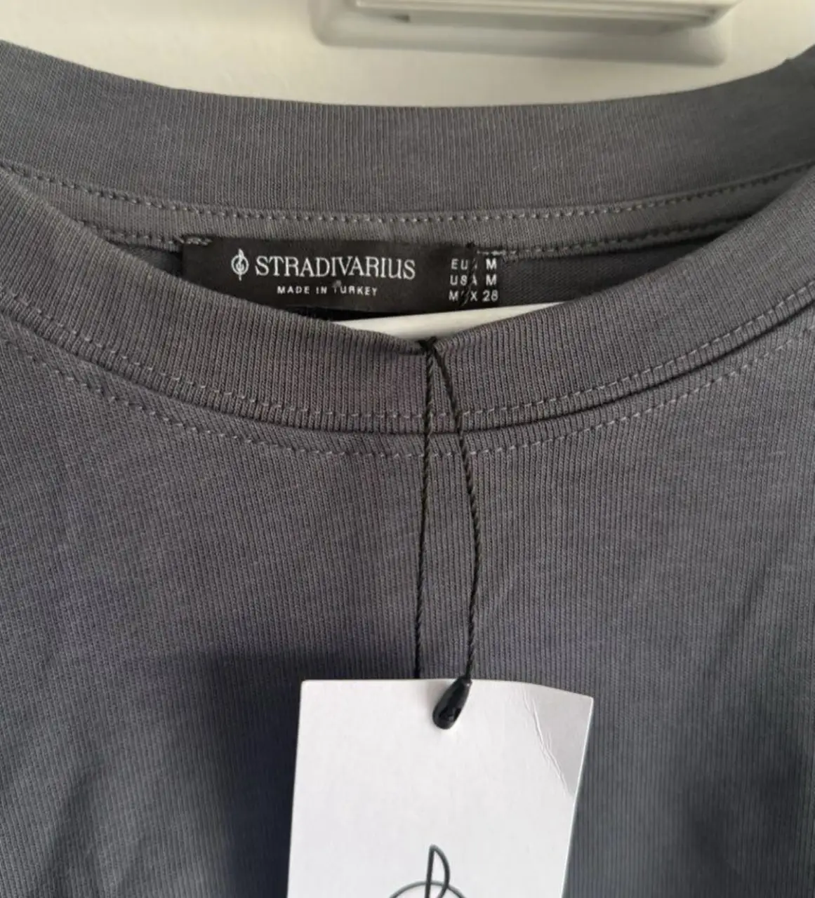 Remera Stradivarius - Vista 3