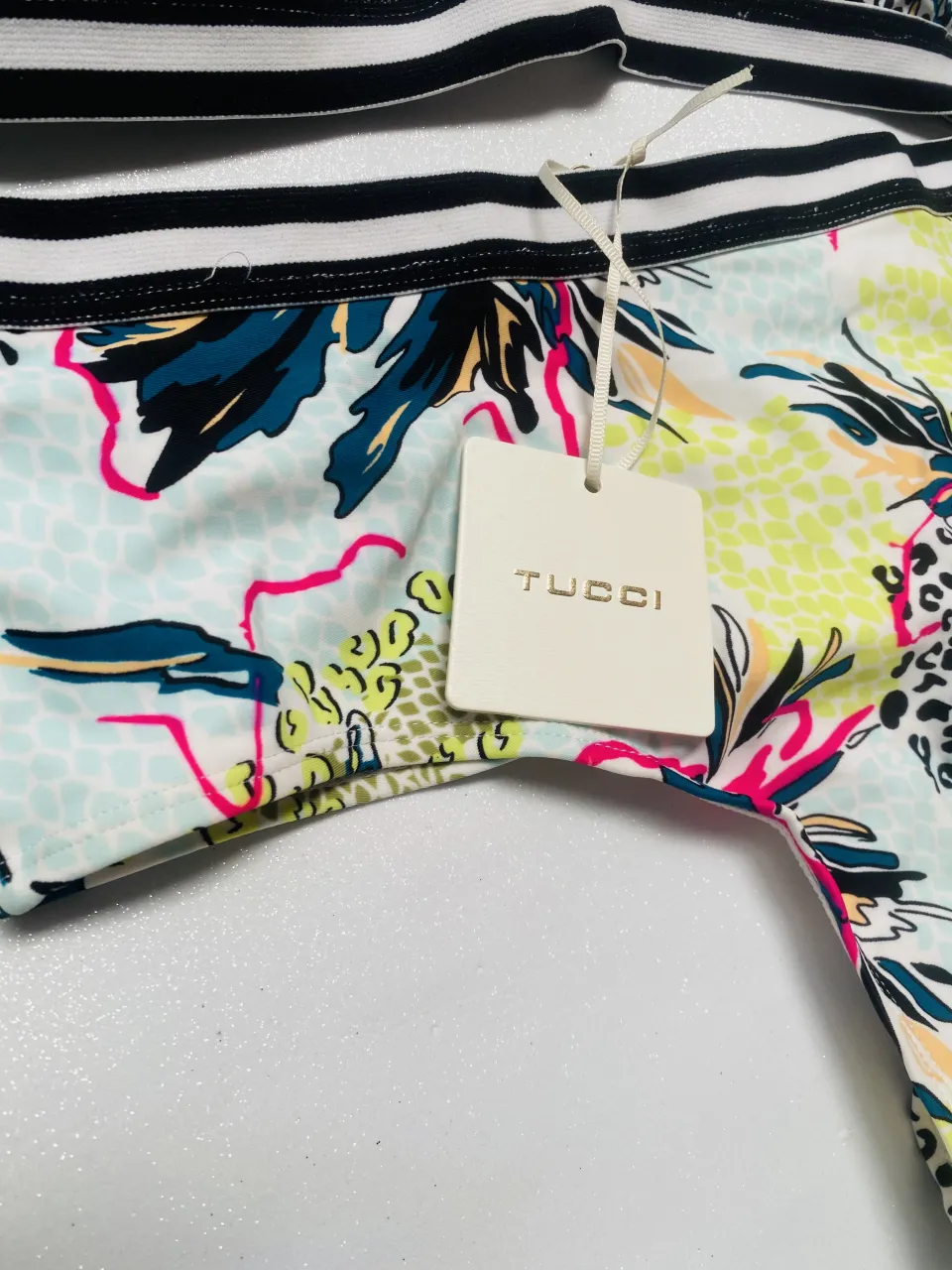 Bikini Tucci - Vista 3