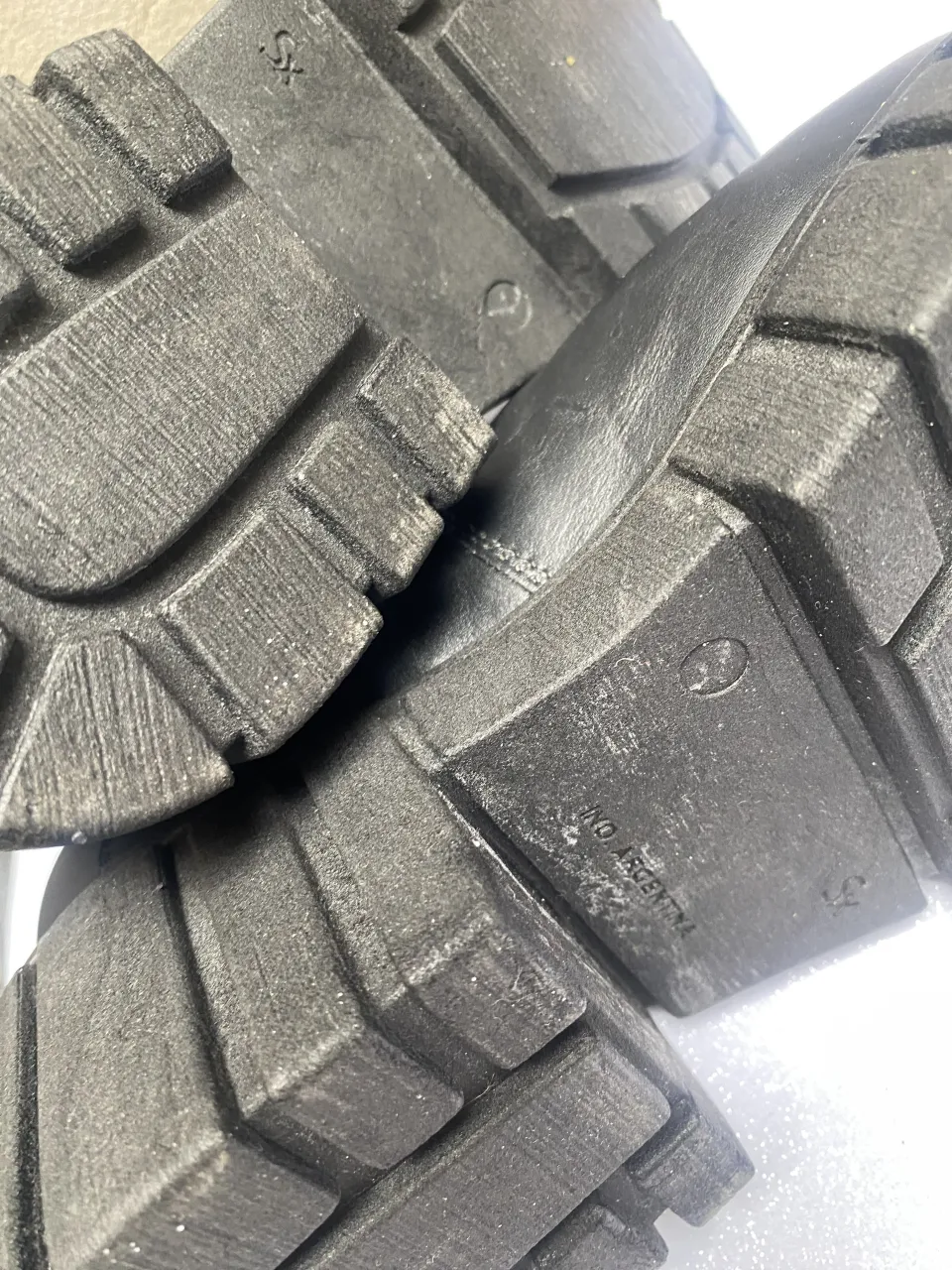 Borcegos Desconocida - Vista 6