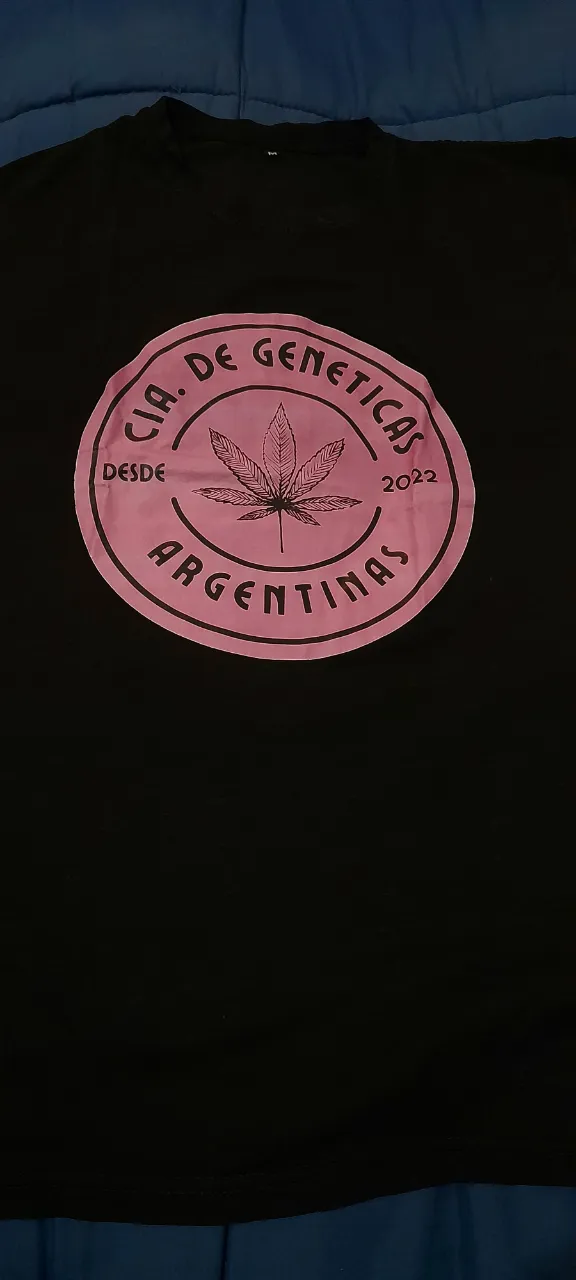 Remera Cía de genéticas argentinas - Vista 2