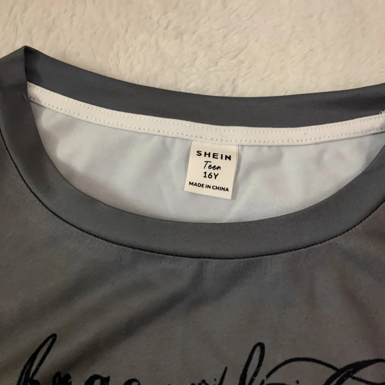 Remera Shein - Vista 4