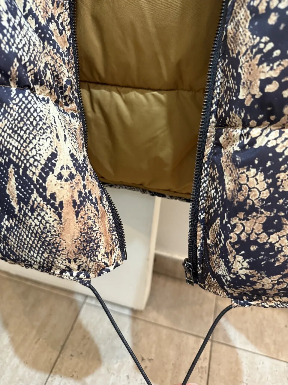 Campera H&M - Vista 3