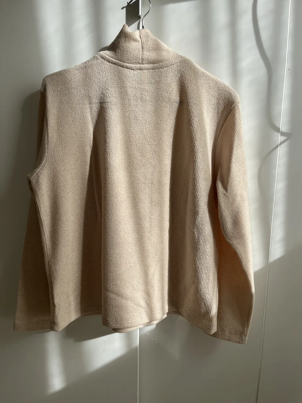 Polera Le Utthe - Vista 2