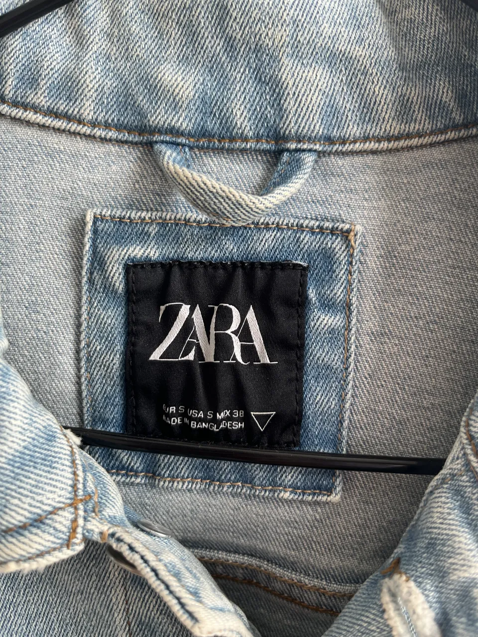 Campera Zara - Vista 3