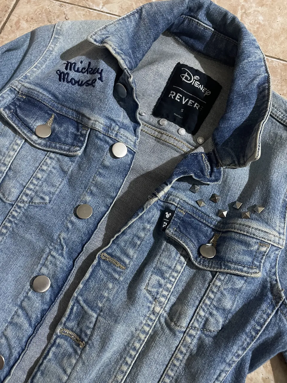 Campera Disney - Vista 3