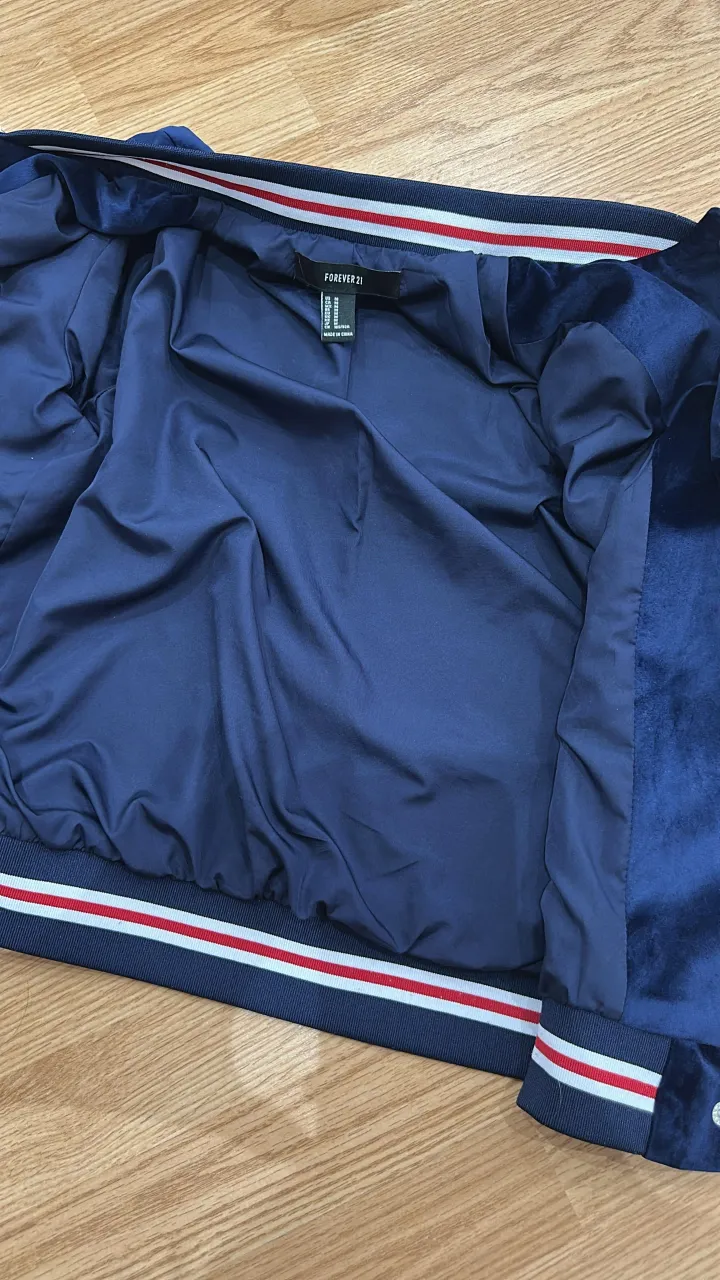 Campera Forever 21 - Vista 3