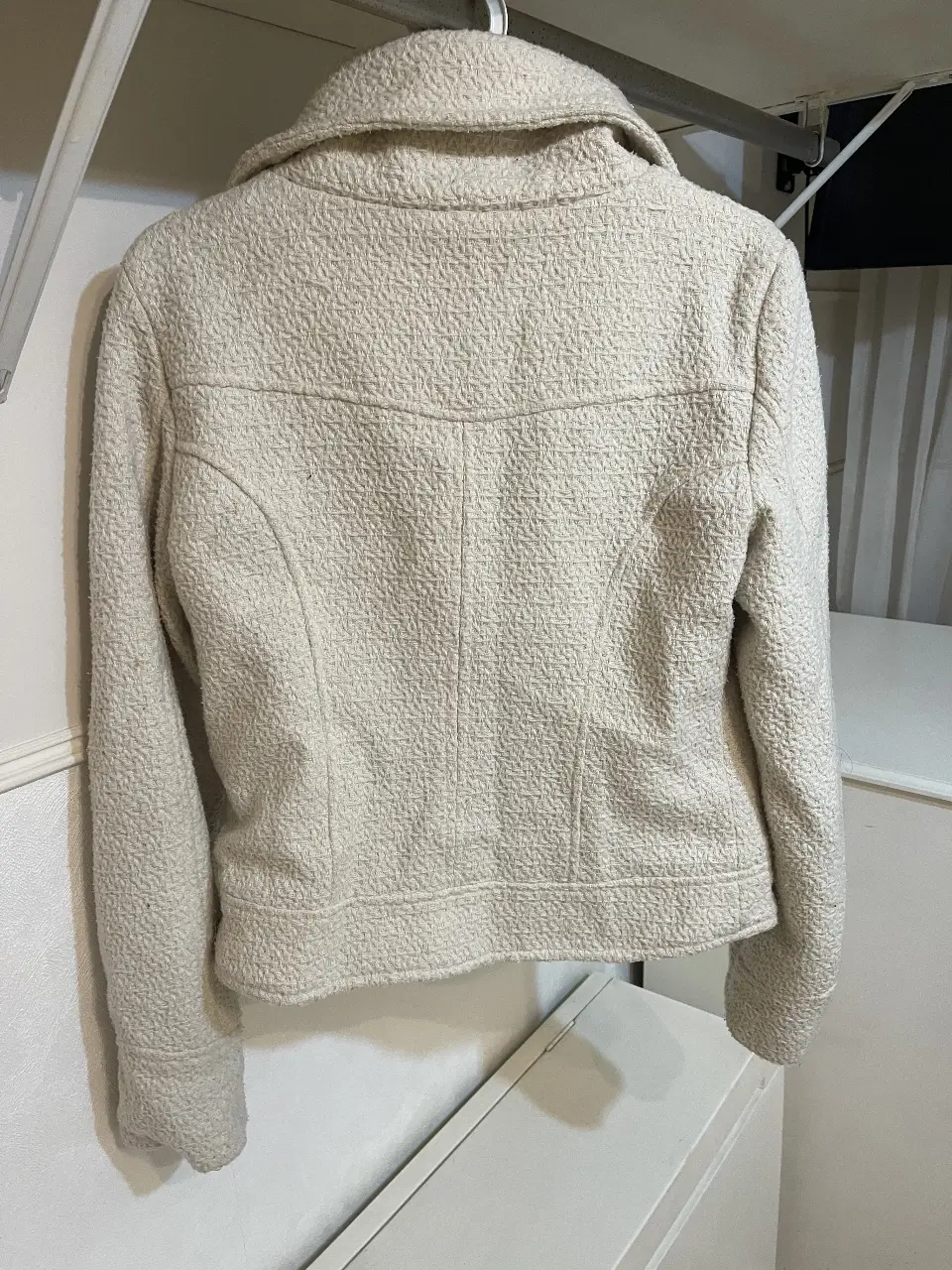 Campera Rie - Vista 2
