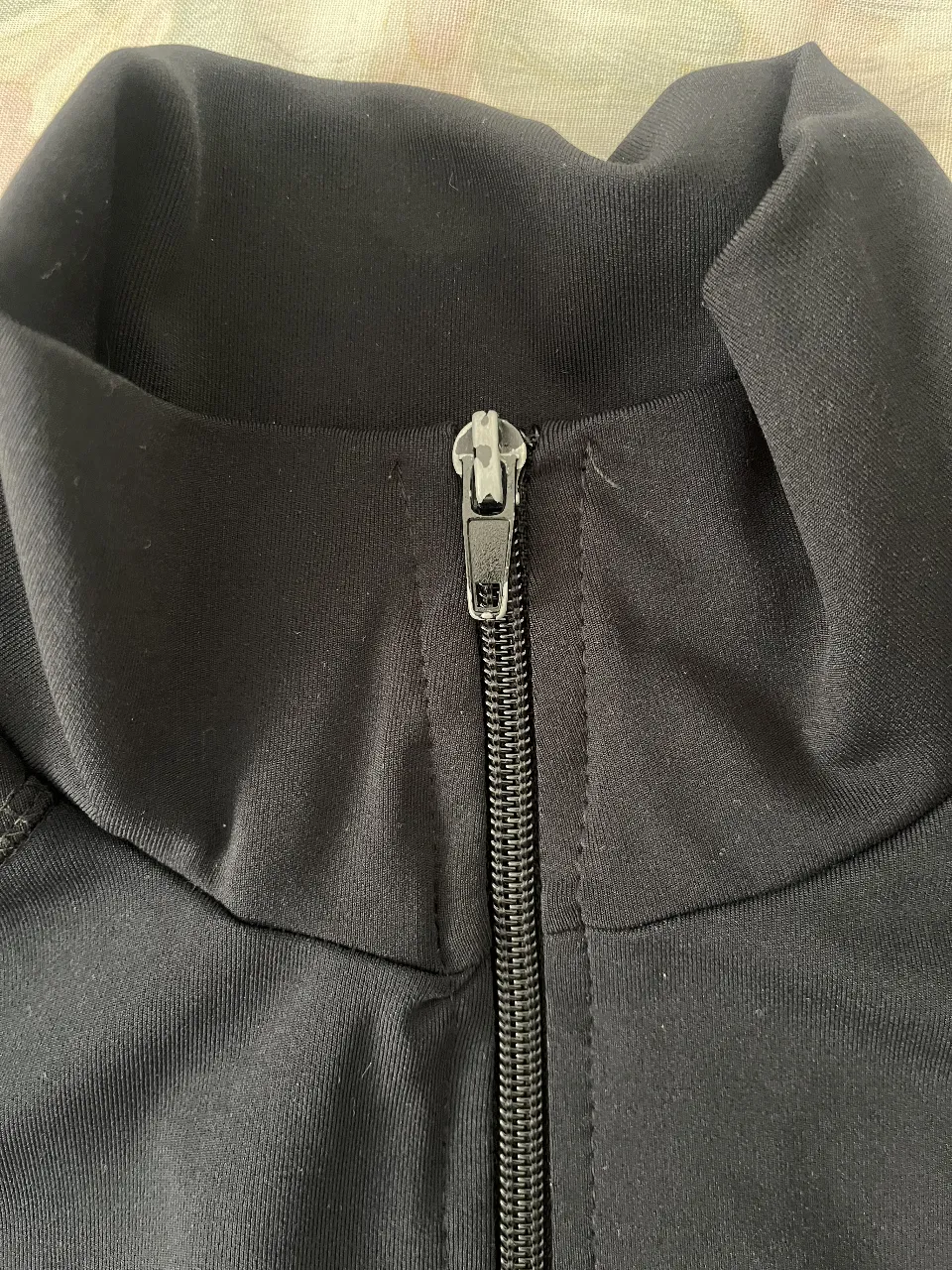 Buzo Lady fit - Vista 2