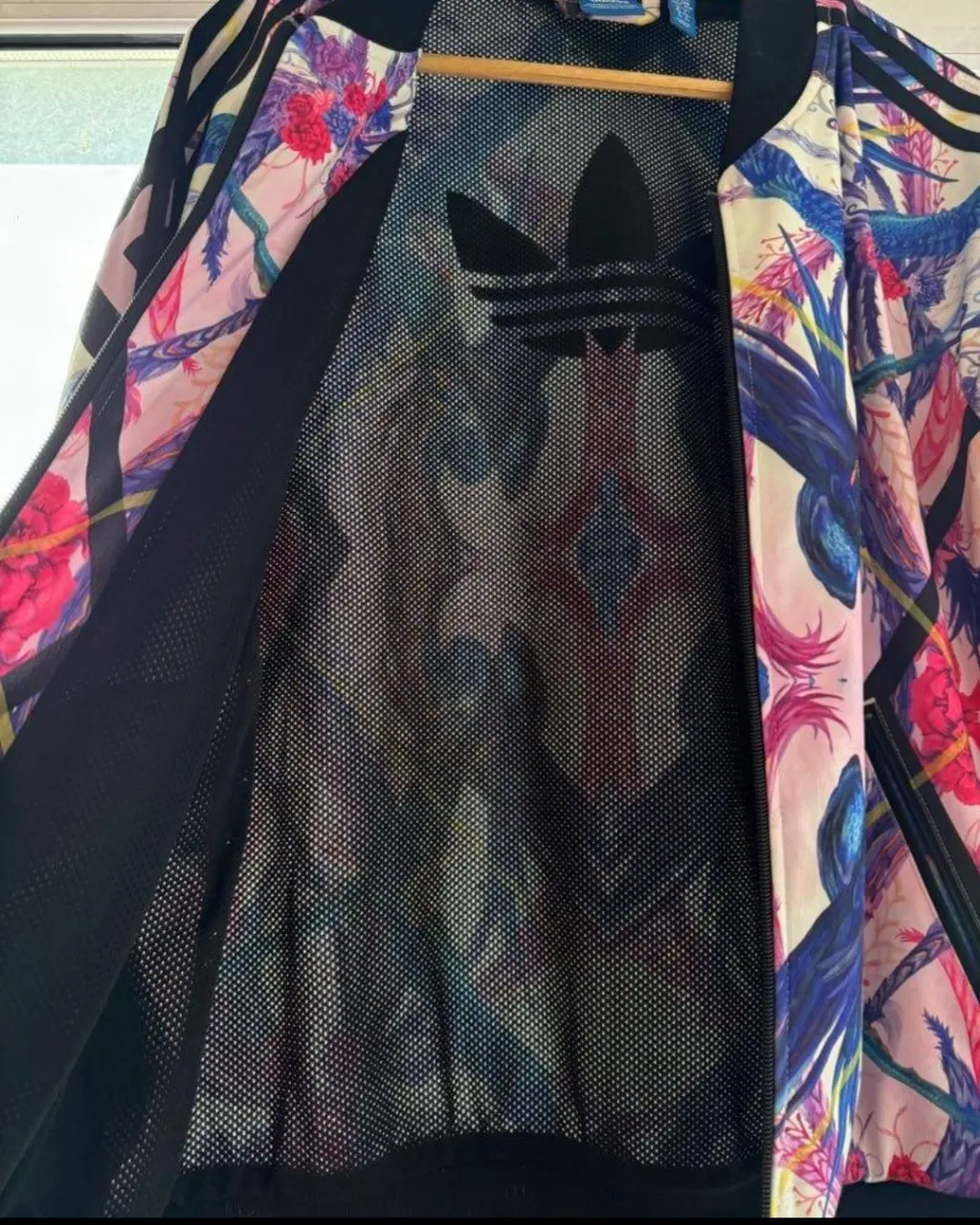 Campera adidas - Vista 3