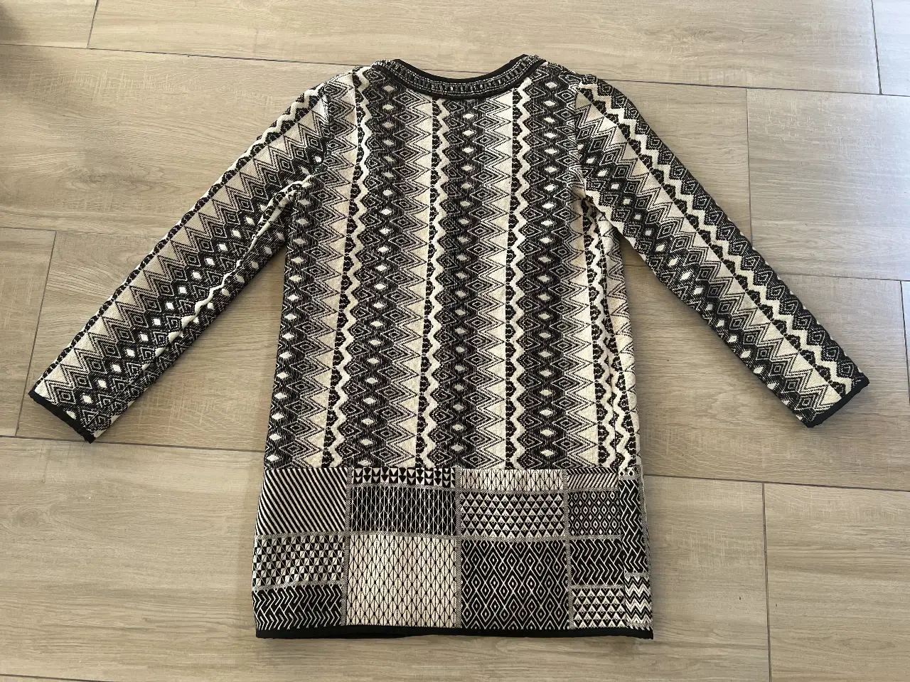 Cardigan Otro - Vista 2