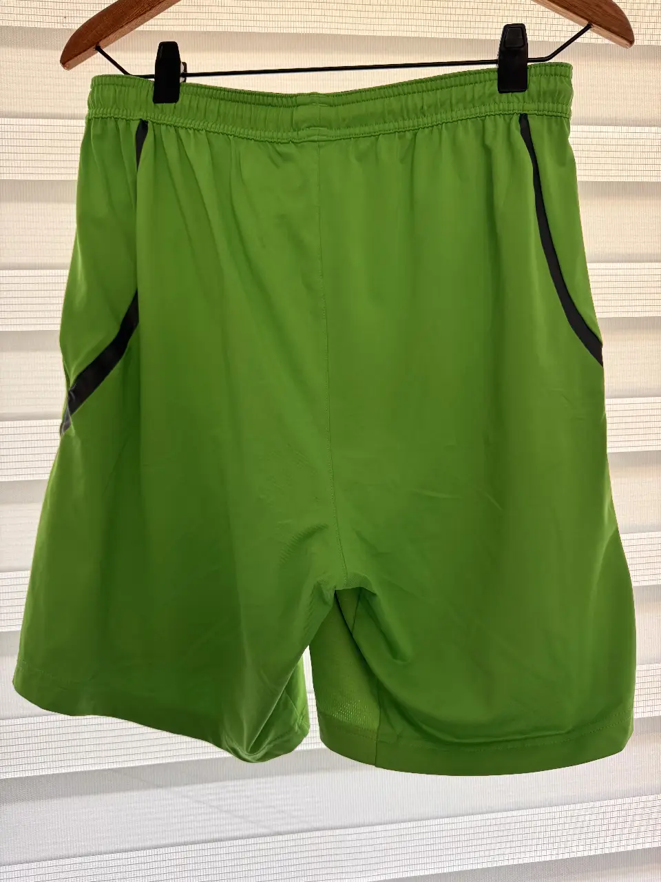 Short adidas - Vista 3