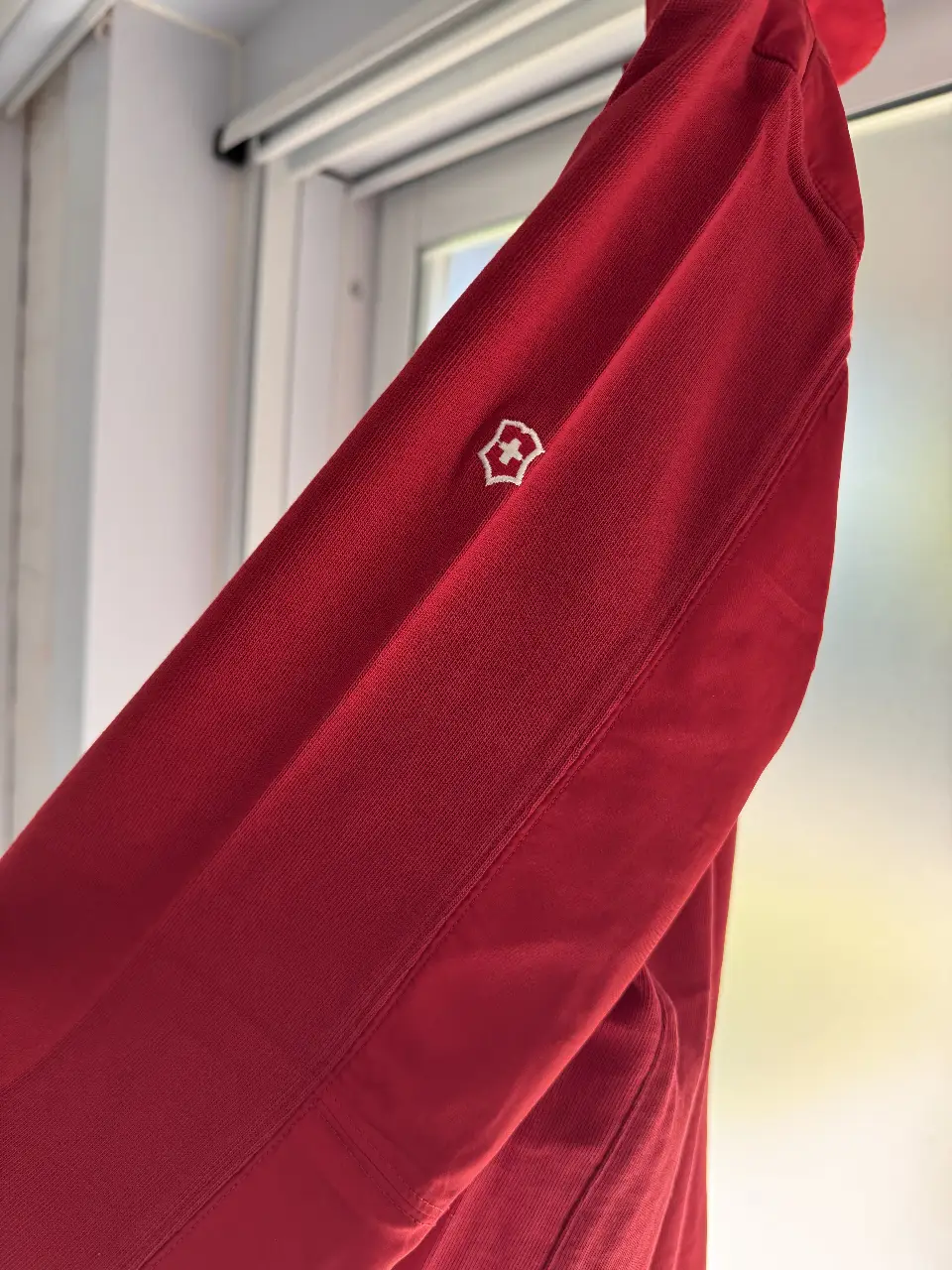 Buzo Victorinox - Vista 2