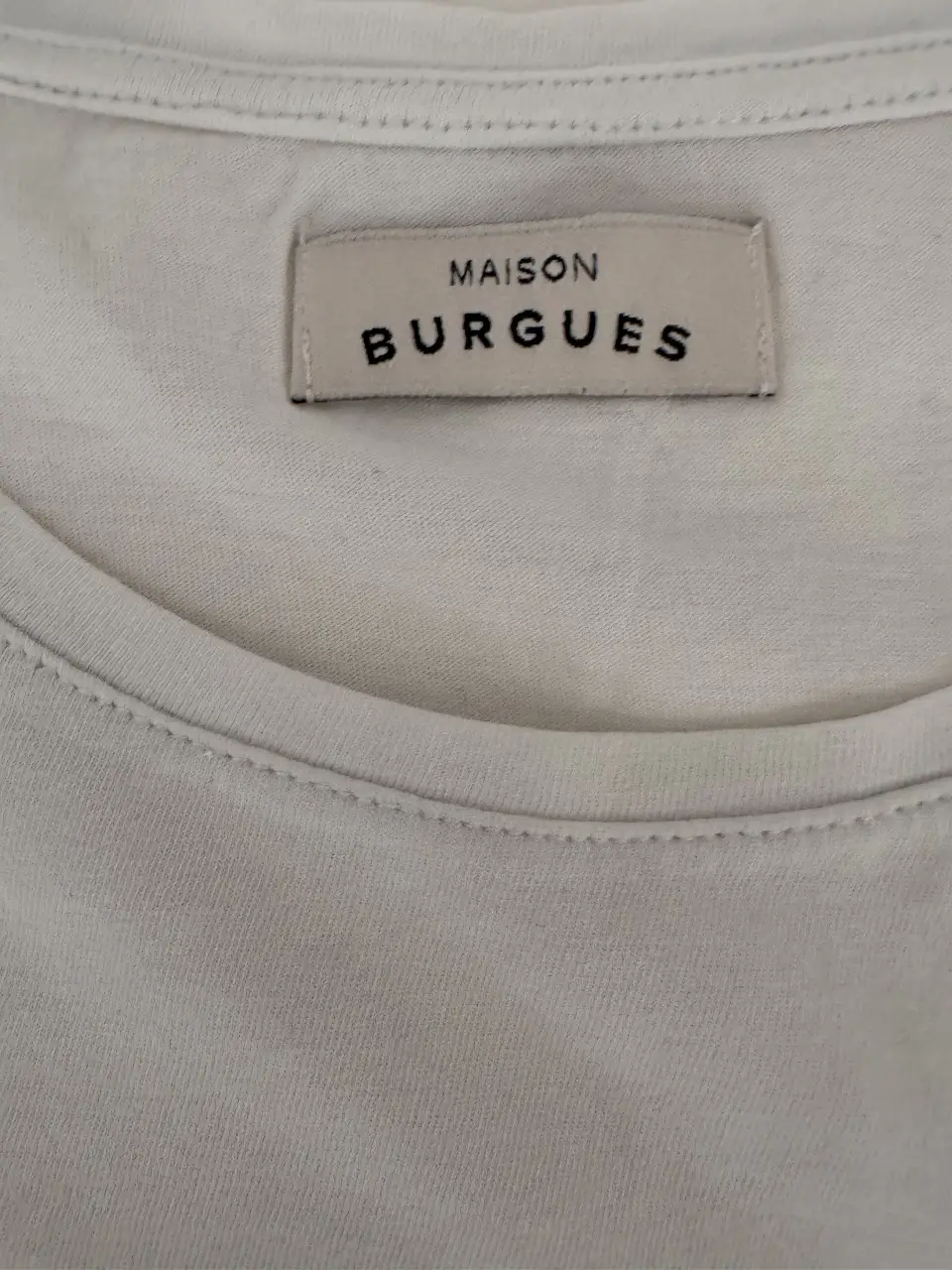 Remera BURGUES - Vista 2