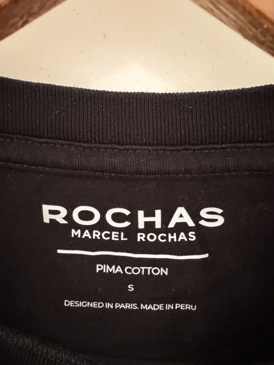 Remera Rochas - Vista 2