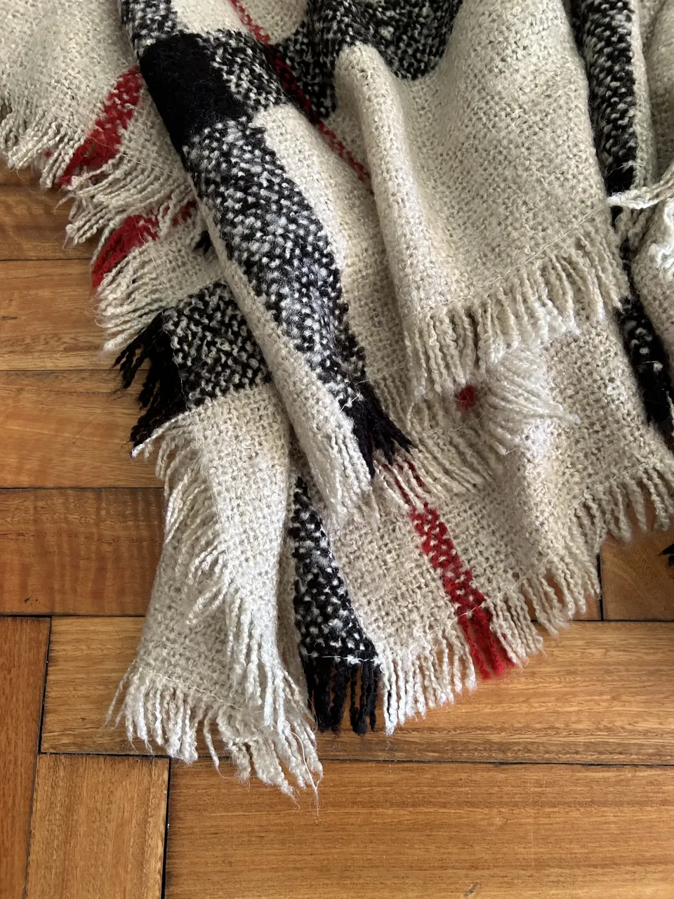 Poncho Otra - Vista 2