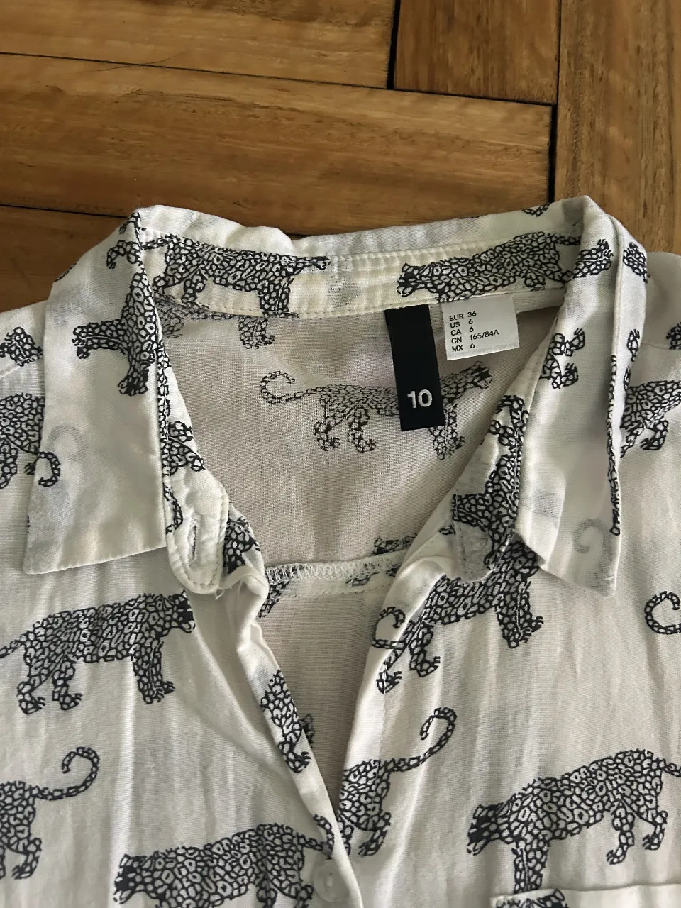 Camisa H&M - Vista 2