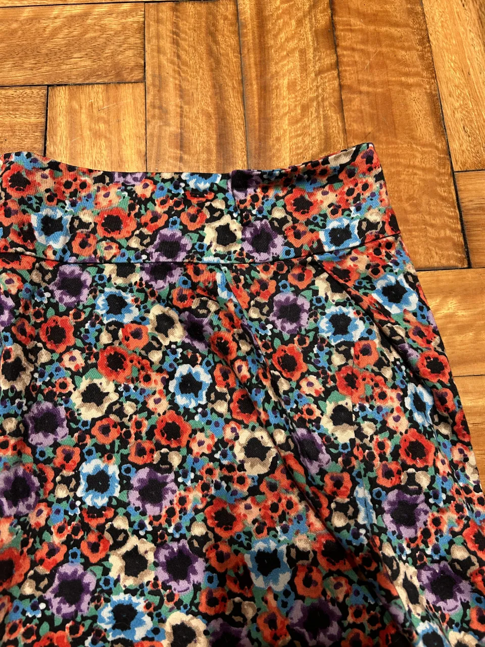 Pollera Otra - Vista 2