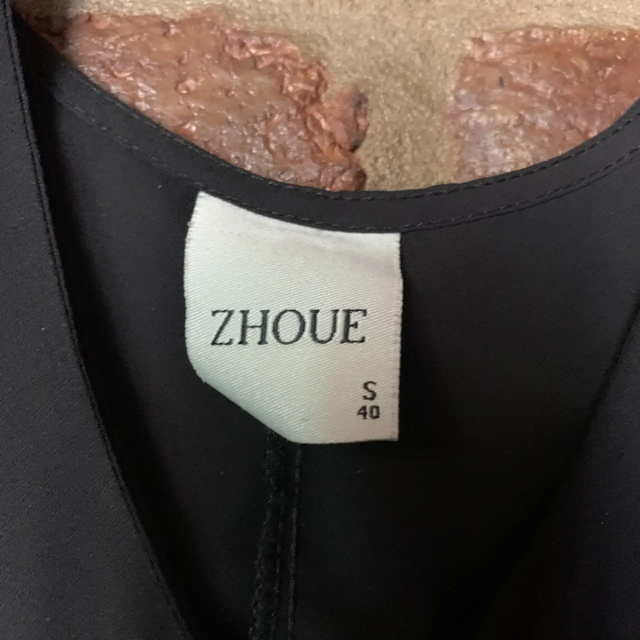 Blusa Zhoue - Vista 2