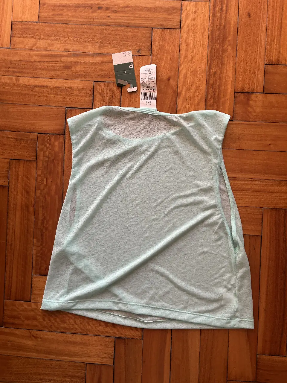Musculosa Decathlon - Vista 2