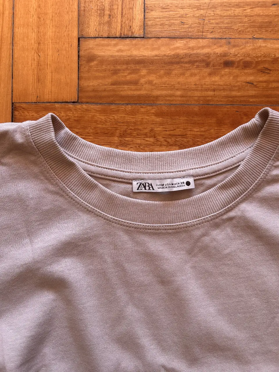 Remera Zara - Vista 2
