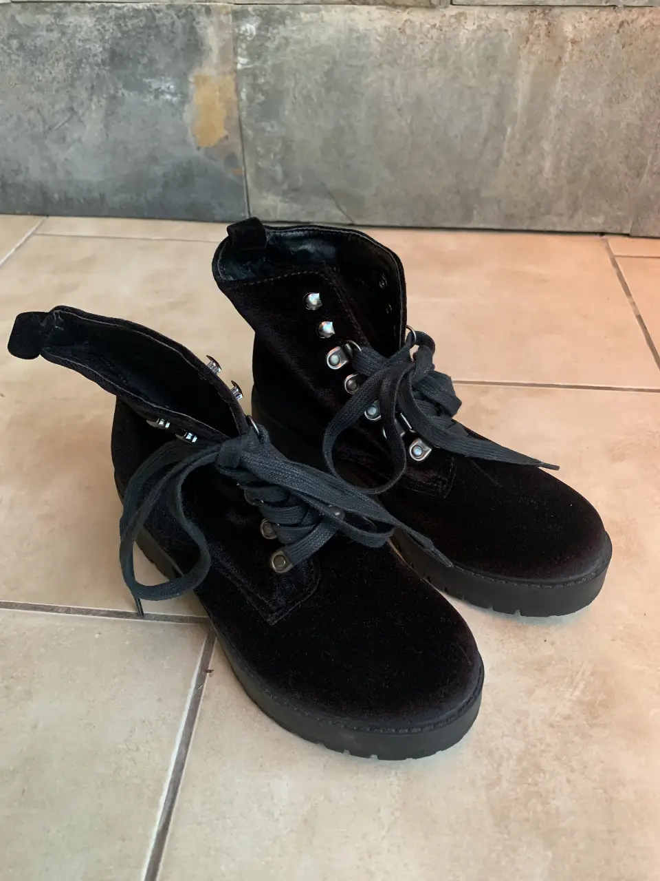 Botines Otra - Vista 2