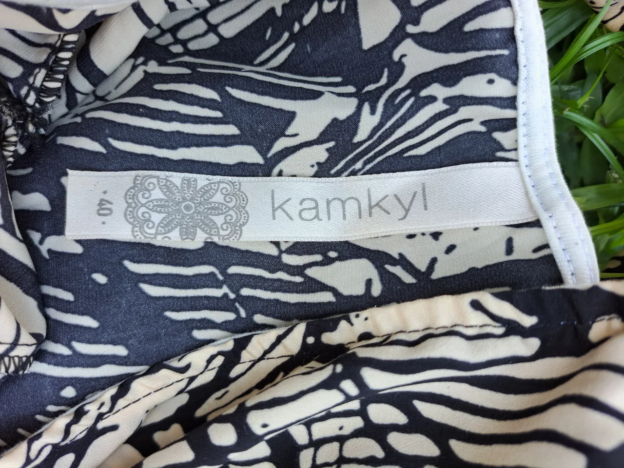 Remera Kamkyl - Vista 3