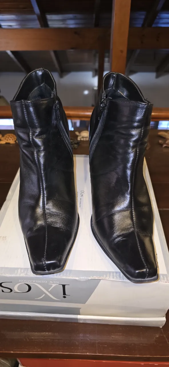 Botines Otra - Vista 2