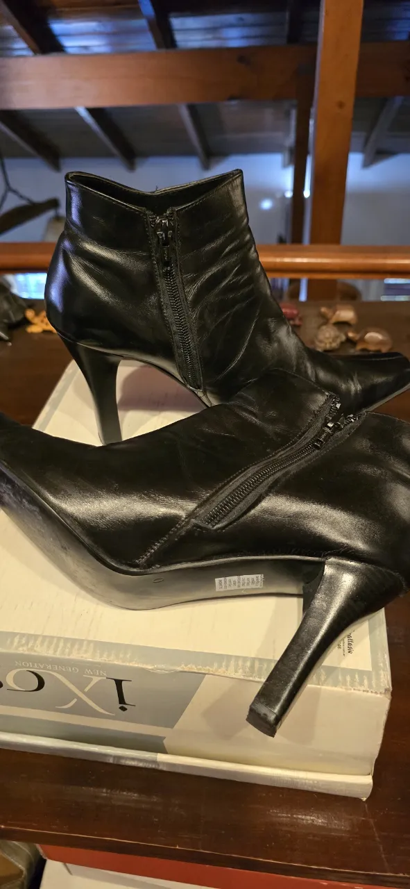 Botines Otra - Vista 3