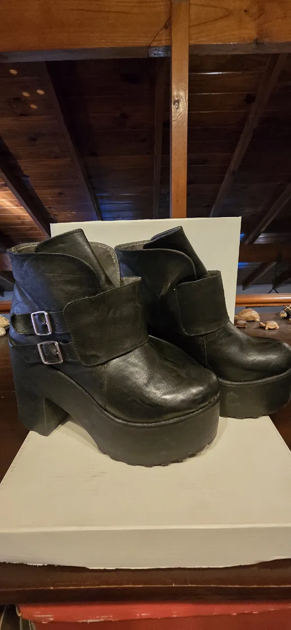 Borcegos Otra - Vista 4