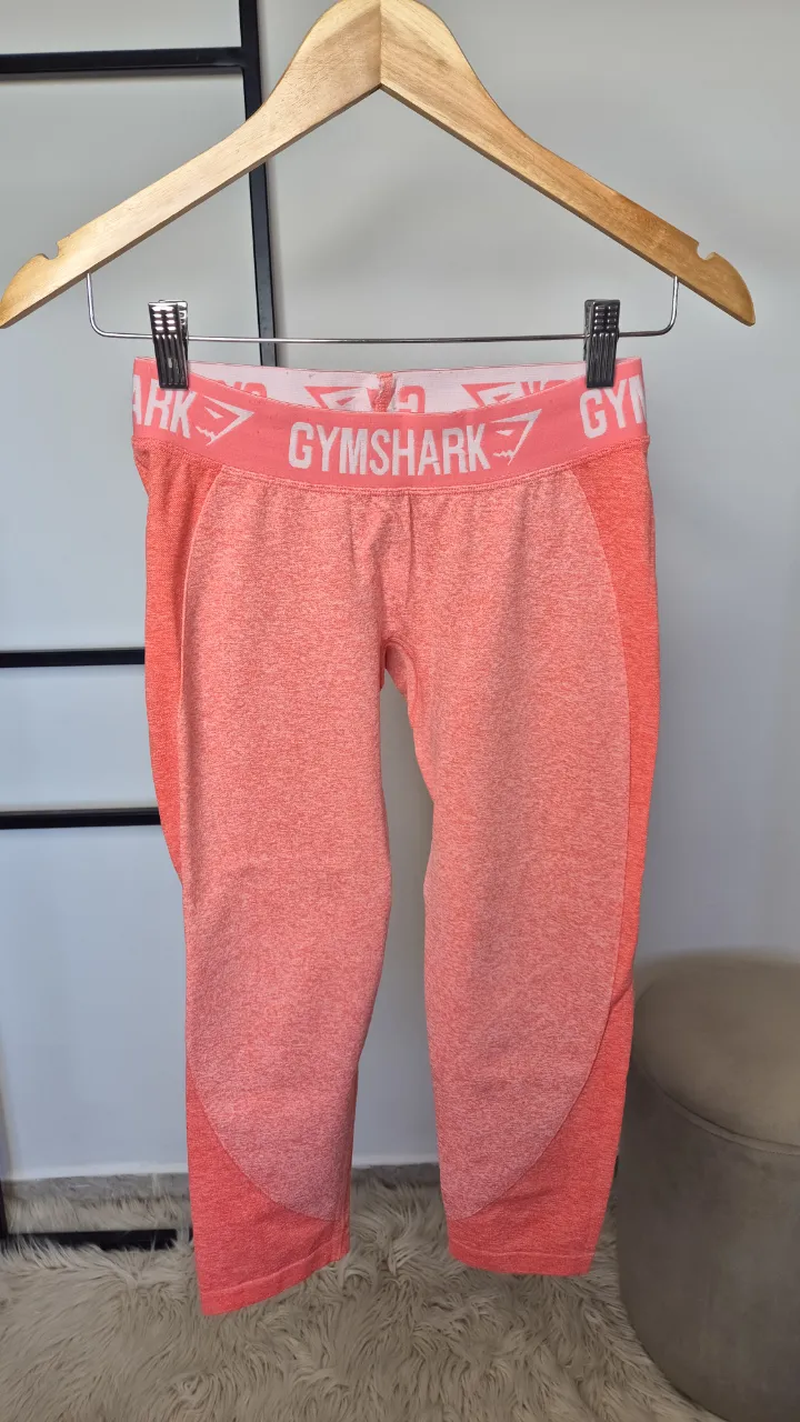 Calza Gymshark 3/4.
Muy buen estado.
Talle S.
Cintura 29 cm
Largo 66 cm
