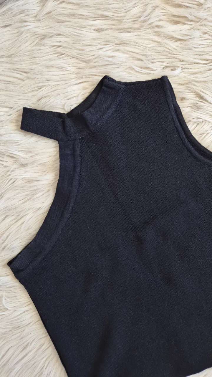 Musculosa Otra - Vista 2