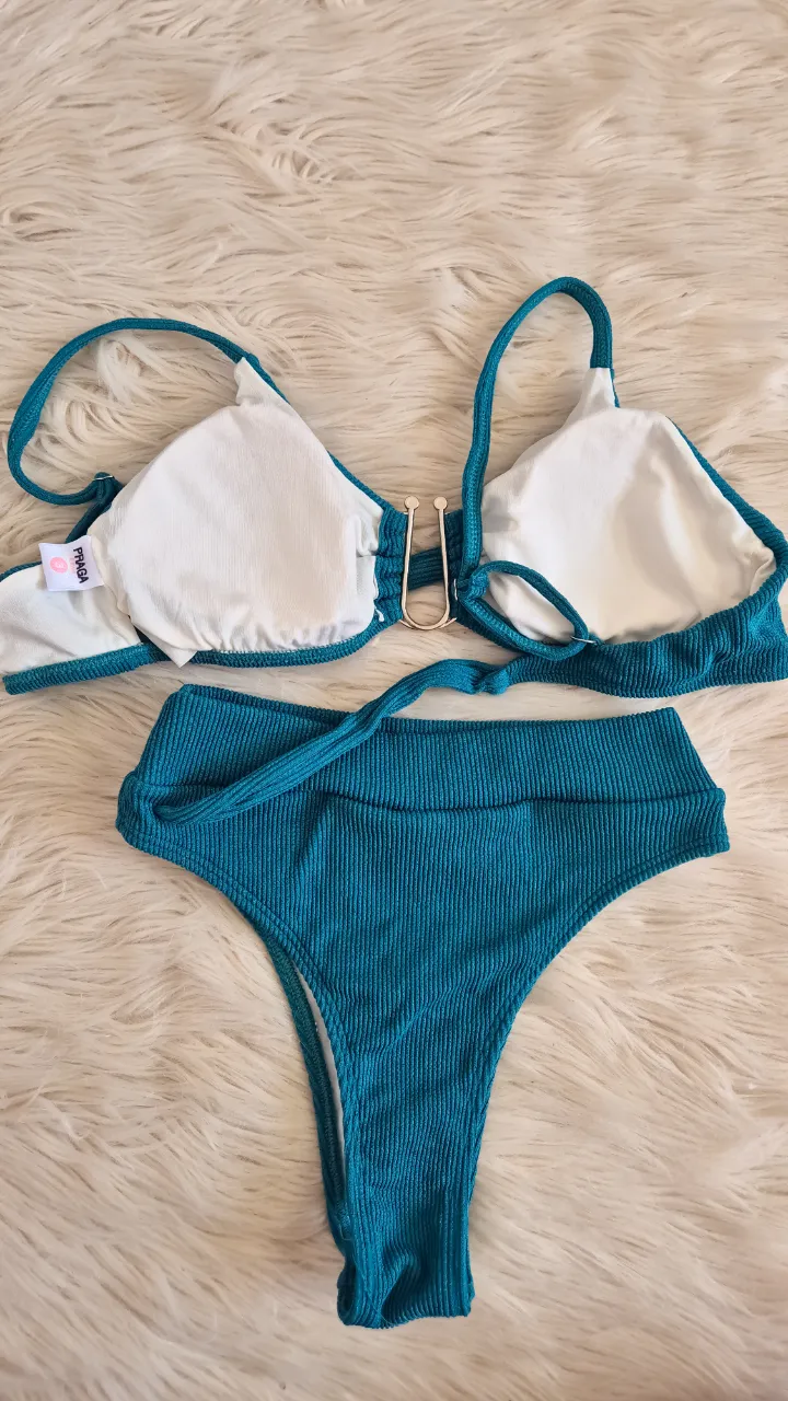 Bikini Praga - Vista 3