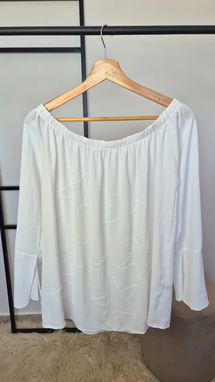 Vestido Long Legs.
Muy buen estado.
Talle único.
Axilas 46 cm
Largo 62 cm