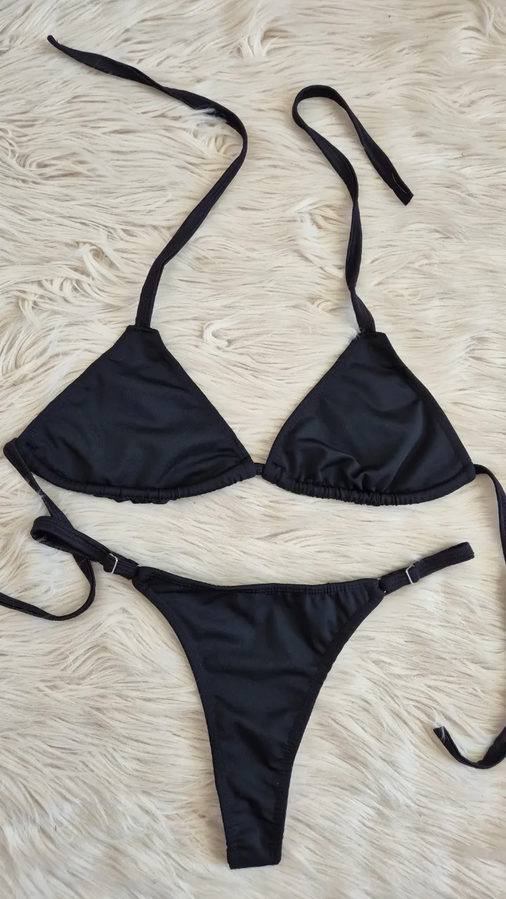 Bikini triangulito.
Nueva.
Talle 1 (85).
Con espacio para colocar tazas.