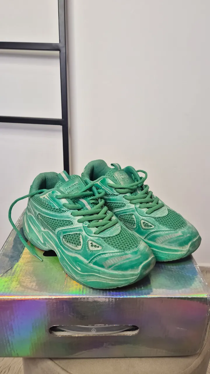 Zapatillas 47 Street washed.
Muy buen estado.
Numero 38.