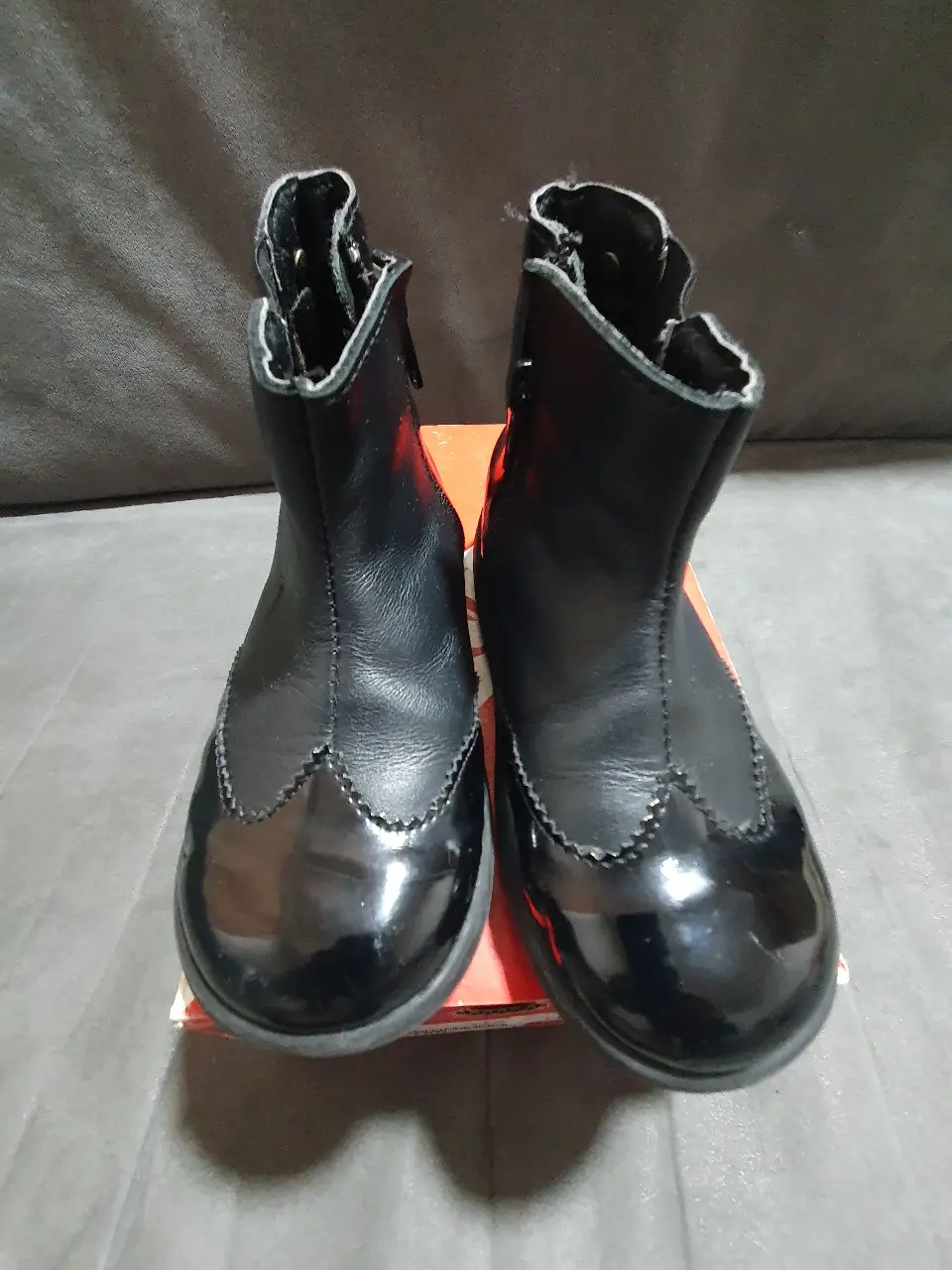 Botines Kickers - Vista 2