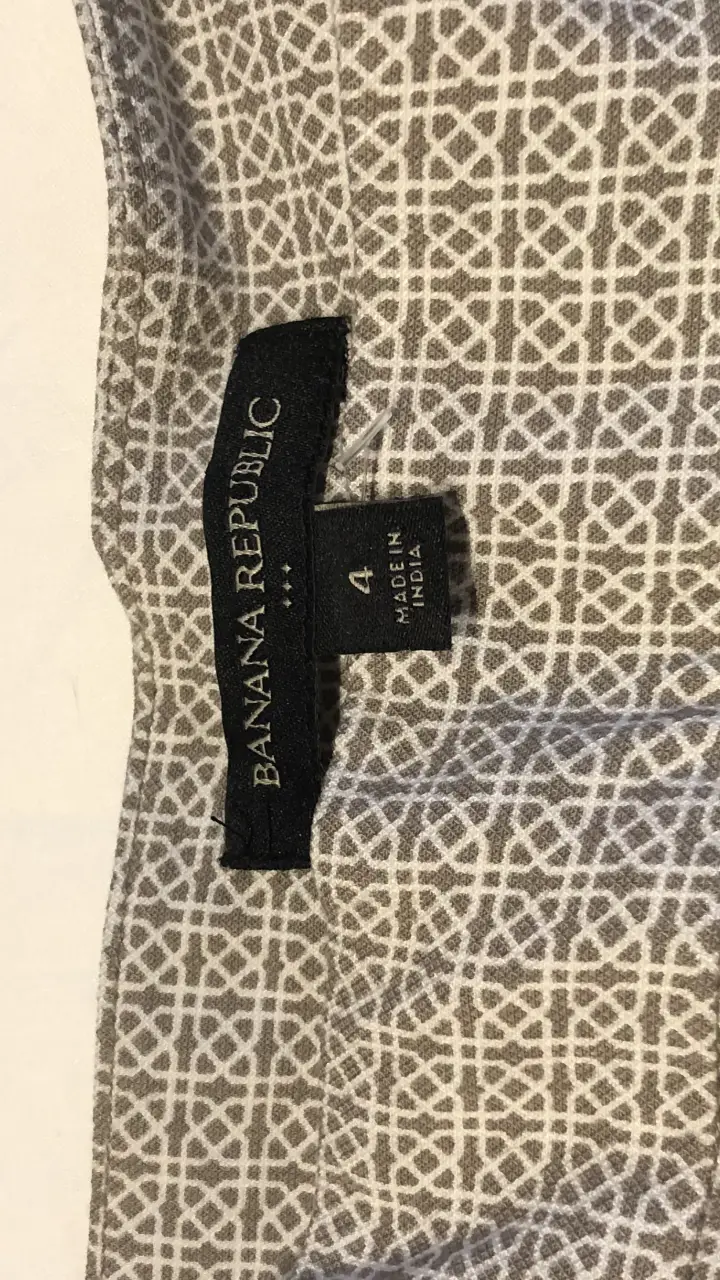 Short Banana Republic - Vista 3